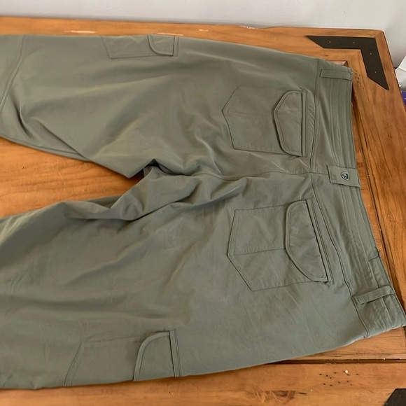 Kuhl Cargo Pants Size 20W - Picture 10 of 15